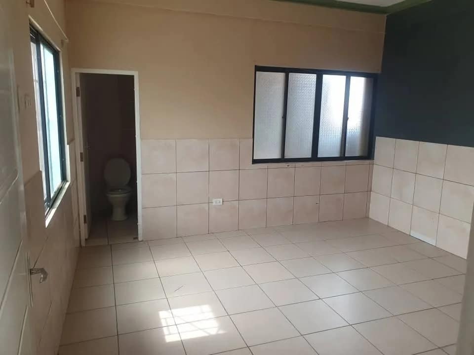 Monoambiente semiindependiente cerca de Canal Guapilo, foto 3