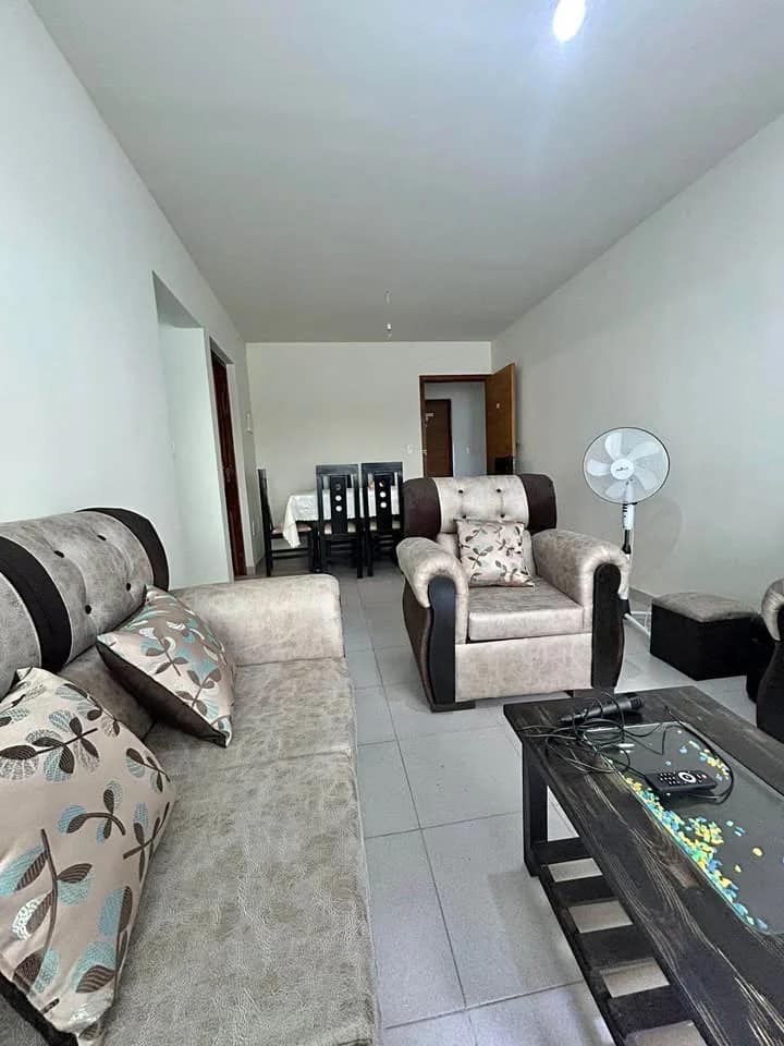 Departamento de 3 habitaciones amoblado con garaje para 2 autos – Condominio Altos de Cotoca, Km 16
