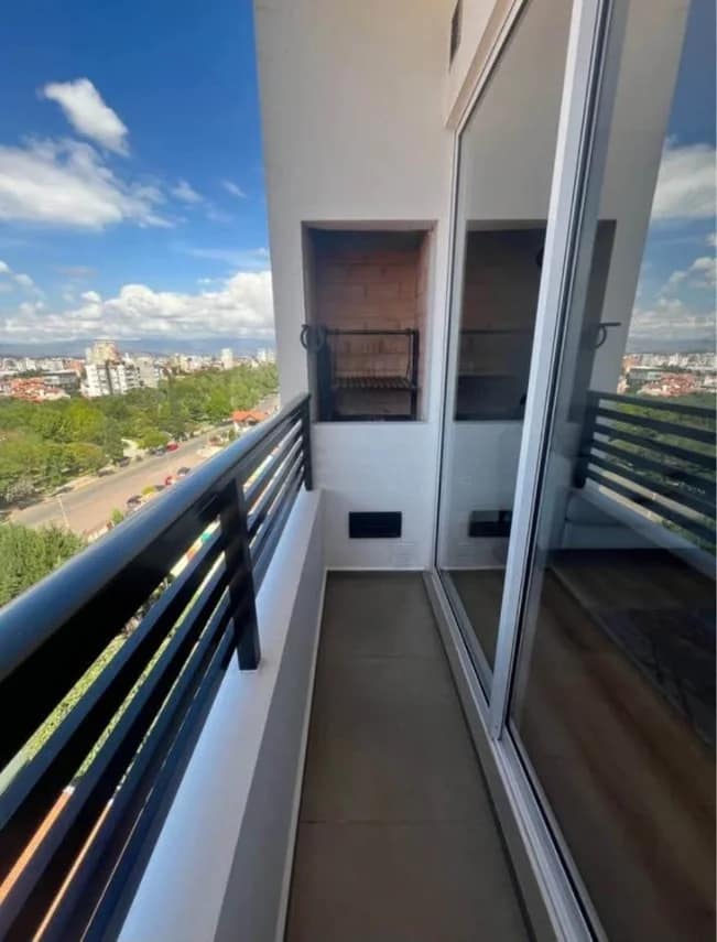 Departamento de 1 dormitorio con parqueo, foto 2