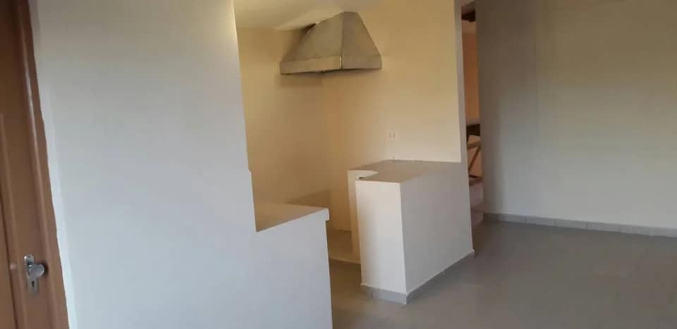 Departamento de 2 dormitorios con balcón en calle Panamá, foto 3