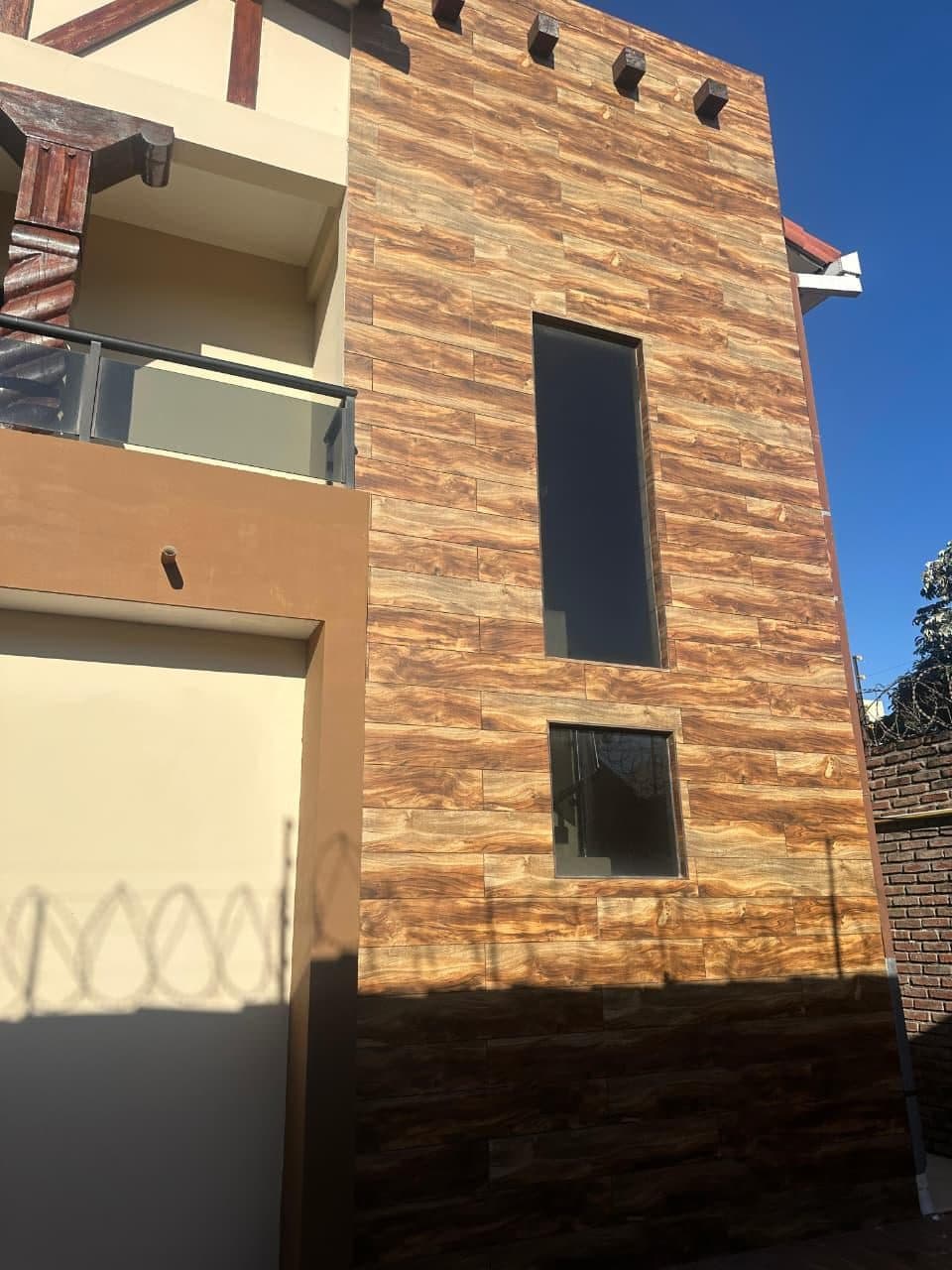 Casa en venta sobre Santos Dumont, zona sur